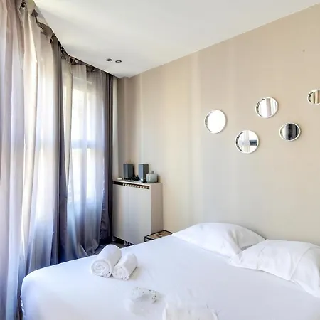 Apartment Nice & Cosy Flat For 4 - Gare Saint-lazare *